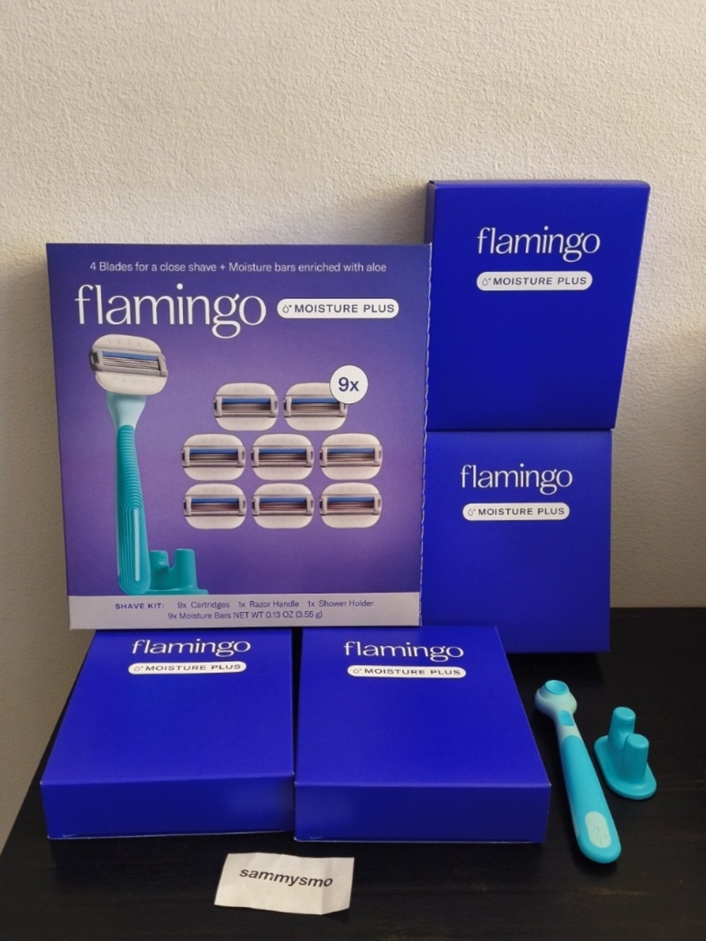 Flamingo Moist Razor Shaving set, 45 Cartridges, 2 Razor Handles